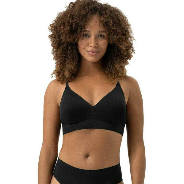 mey-black-simply-better-invisibles-triangle-bra-34493832
