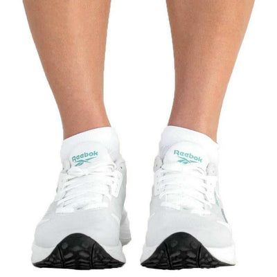 versus-white-velocity-trainer-socks-35507230