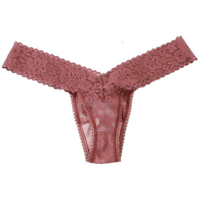 hanky-panky-black-daily-lace-low-rise-thong-34428582