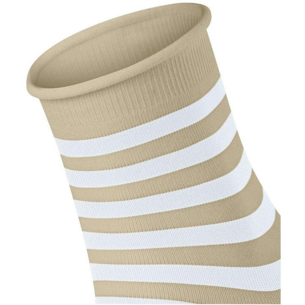 burlington-beige-swansea-short-socks-34597023