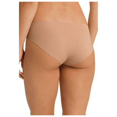 hanro-beige-invisible-cotton-midi-brief-35927852