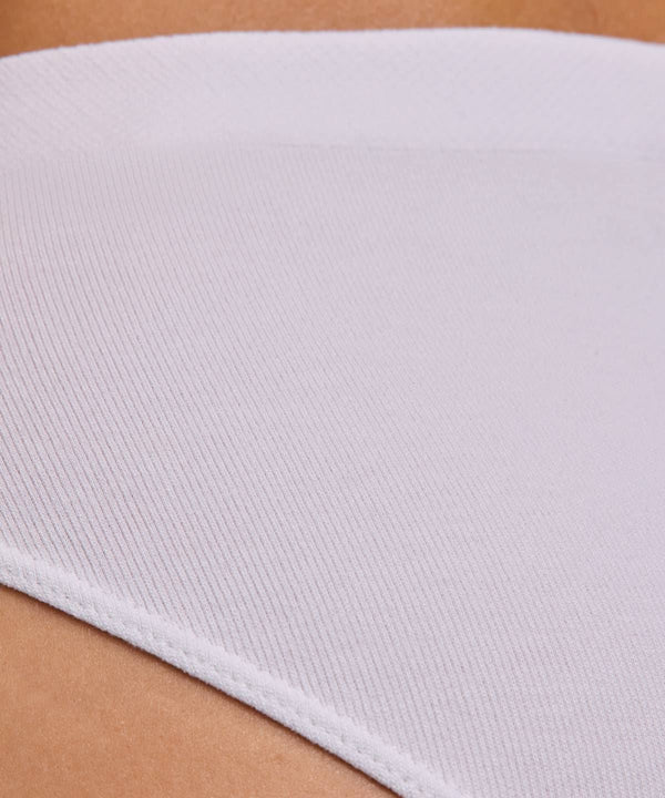 Falke White Daily Seamless Brief