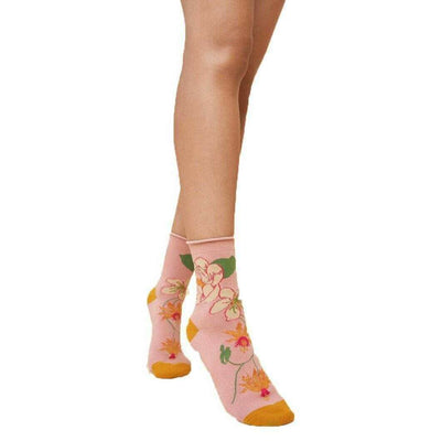 powder-pink-tropical-flora-ankle-socks-34433604