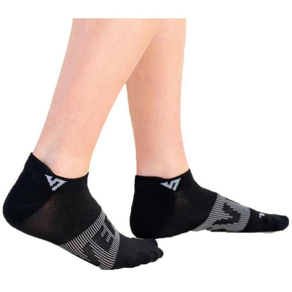 versus-black-velocity-trainer-socks-35507214