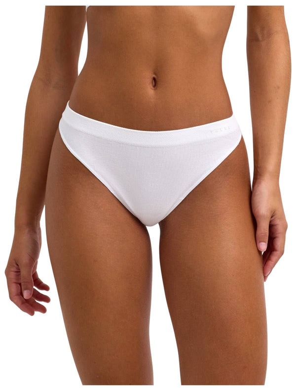 Falke White Daily Seamless Thong