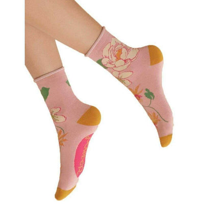 powder-pink-tropical-flora-ankle-socks-34433601