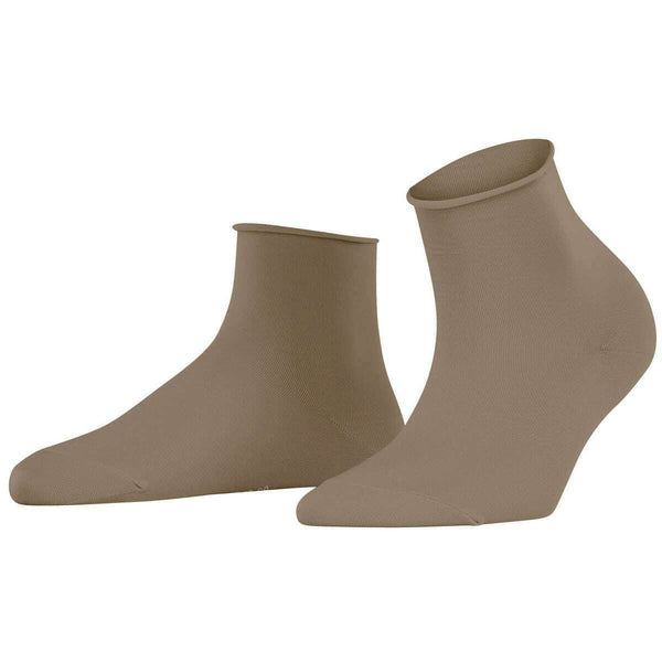 falke-beige-cotton-touch-short-socks-35838174