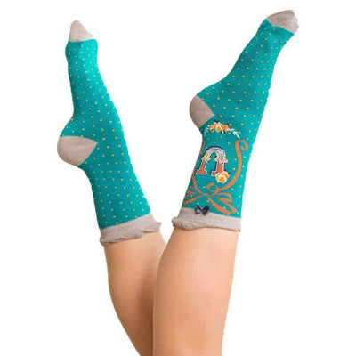 powder-blue-letter-u-ankle-socks-34433689