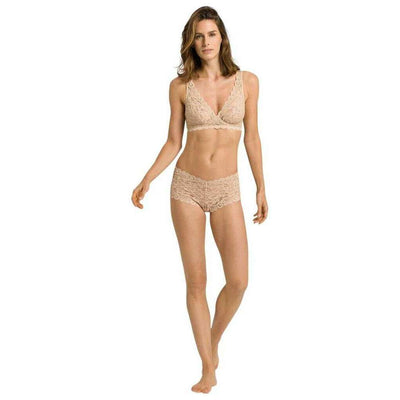 hanro-beige-moments-lace-soft-cup-bra-35927817