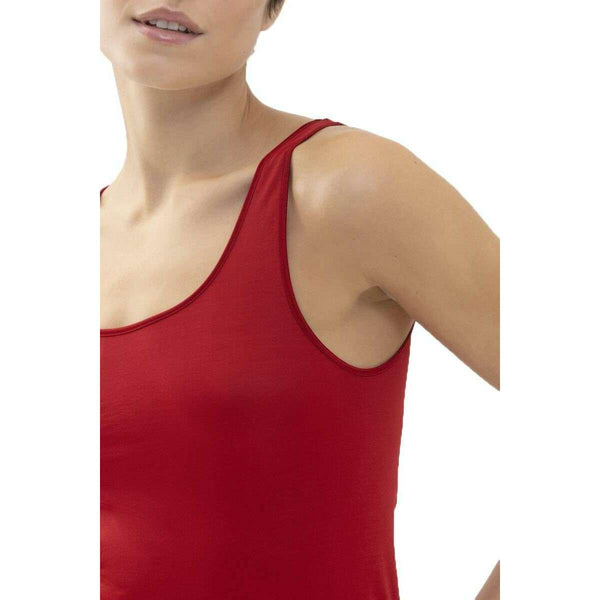 Mey Red Emotion Vest