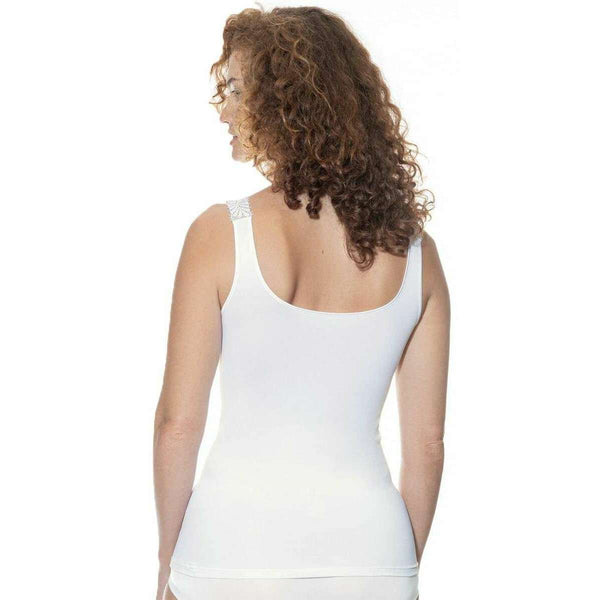 Mey White Emotion Elegance Vest