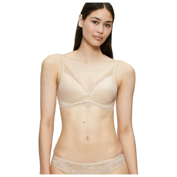 Triumph Black Amourette Charm Bralette