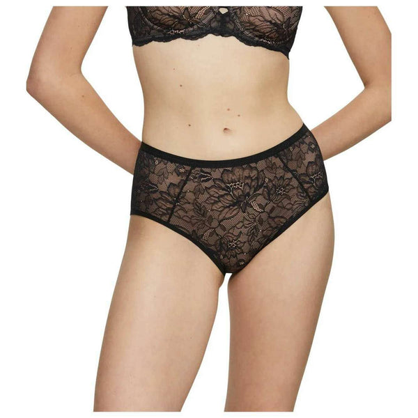 Triumph Black Amourette Charm Maxi Knickers