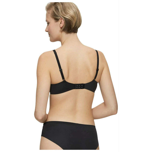 Triumph Black Body Make Up Soft Touch Padded Bra