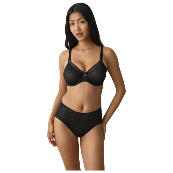 Triumph Black Signature Sheer Minimizer Bra
