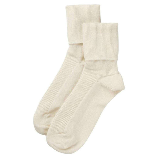 Johnstons of Elgin White Bed Socks